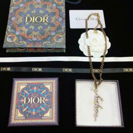 Picture of Dior Sets _SKUDiorsuits08191828469